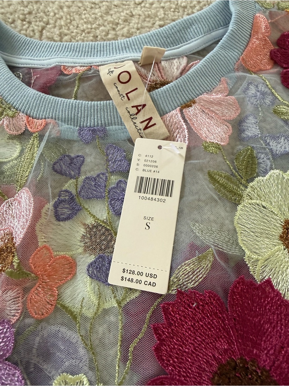 Anthropologie tops! Floral Applique Sheer Top & Cream Puff-Sleeve Tee - Picture 8 of 11